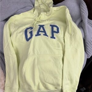 GAP Light Yellow Hoodie Men’s XL